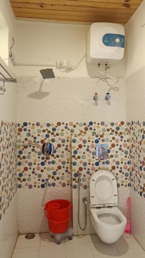 מוסורי Hotel 7 Heights מראה חיצוני תמונה